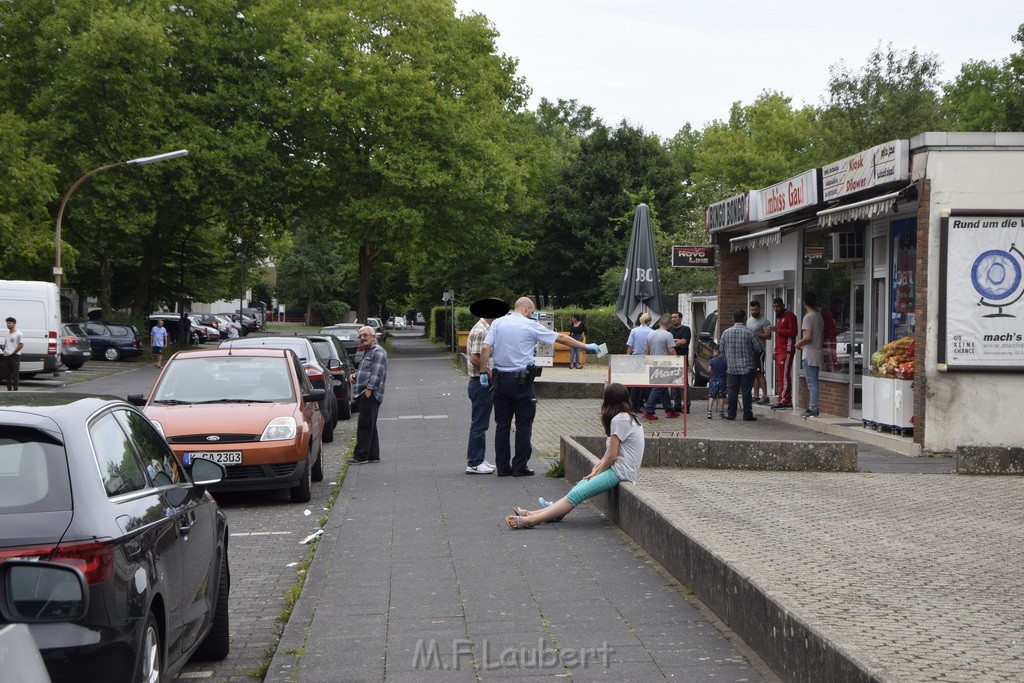 Schiesserei Koeln Ostheim Gernsheimerstr P10.JPG - Miklos Laubert